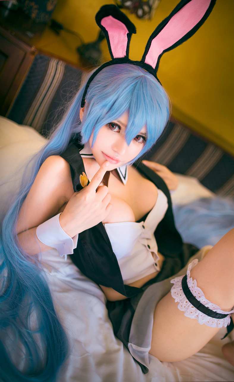 「Cosplay」Sexy兔女郎Miku(21P/44M)